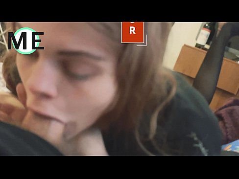 ❤️ Кур за грло, искинати гаќички и искинати штикли убаво да се запознаат ️ Порно видео кај нас mk.com-full-porner.ru
